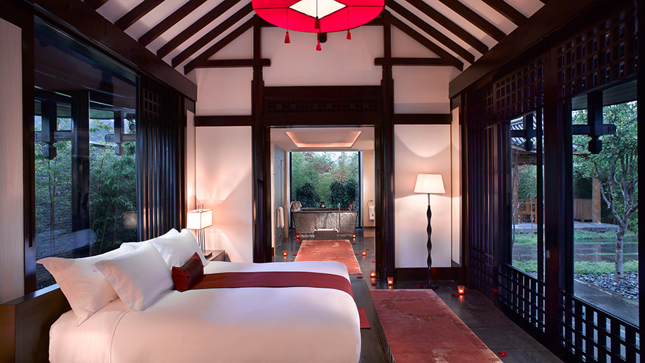Banyan Tree China Lijiang Accommodation - Three Bedroom Mountain View Pool Villa