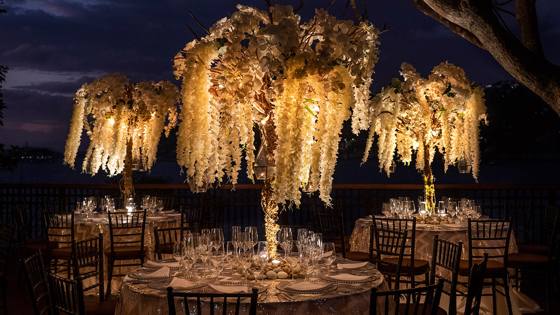 Meetings at Las Rocas