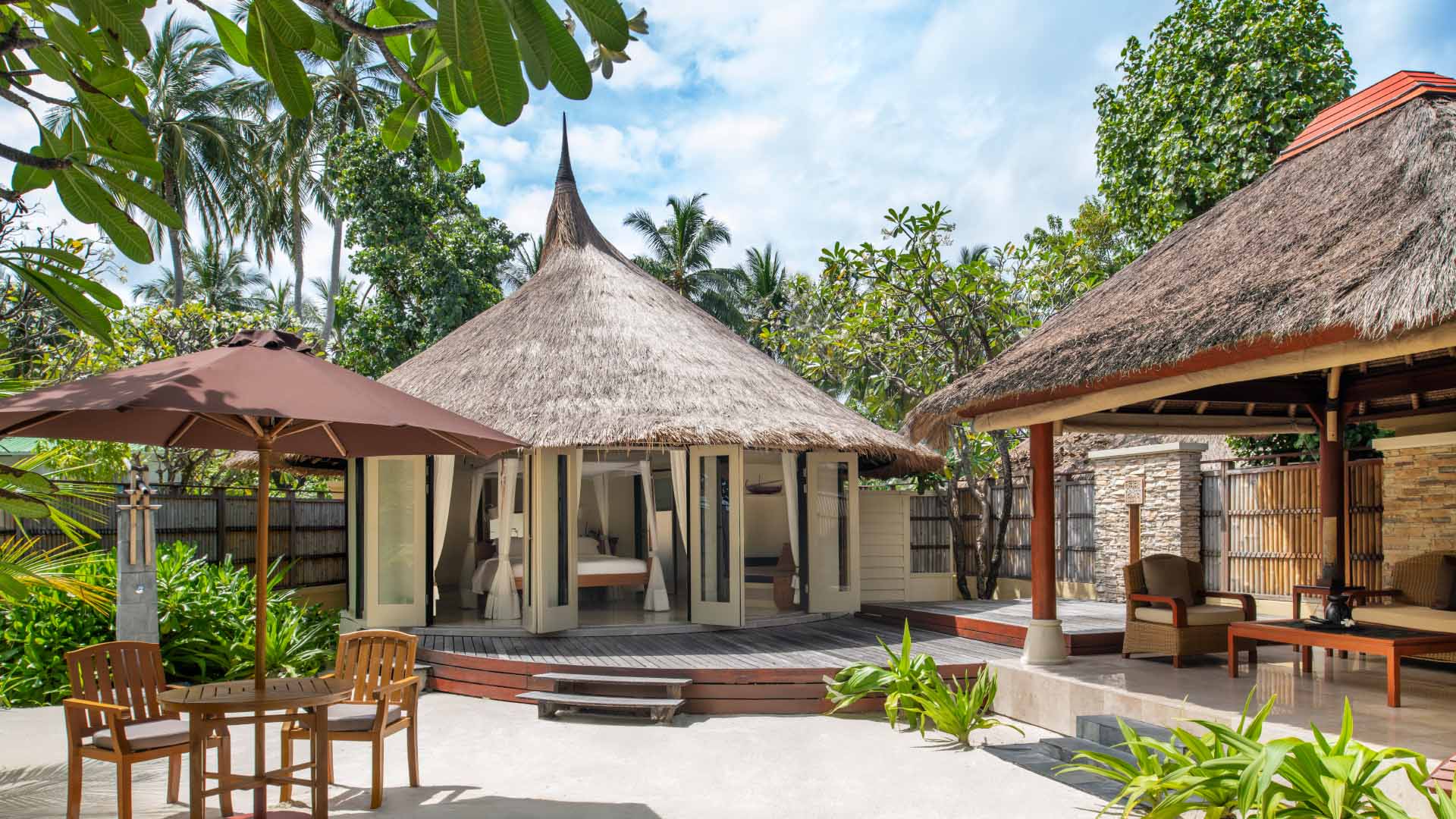 Wellbeing Sanctuary Pool Villa Beach