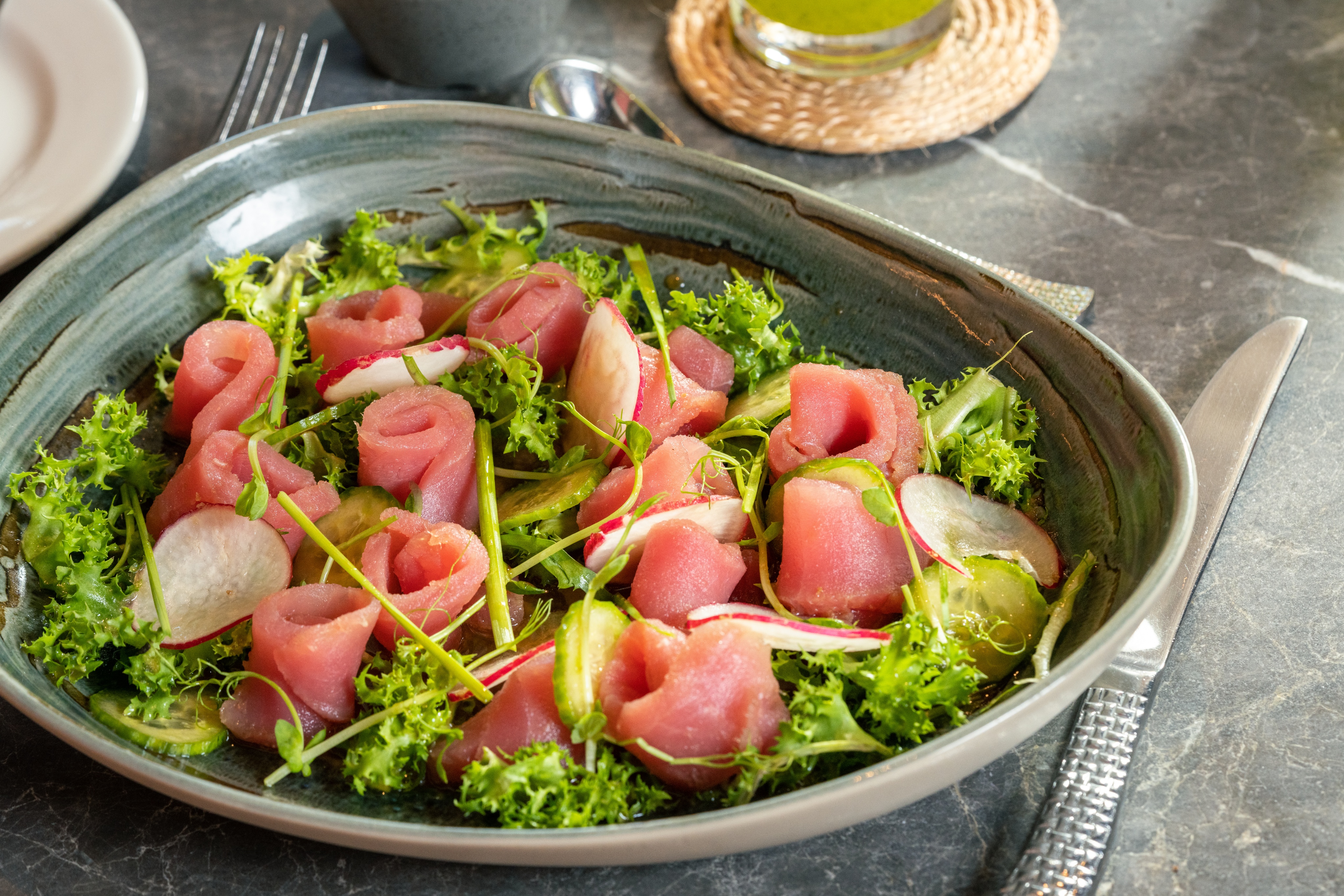 BTMXMY_IN_VILLA_DINNING_SALAD_LOW