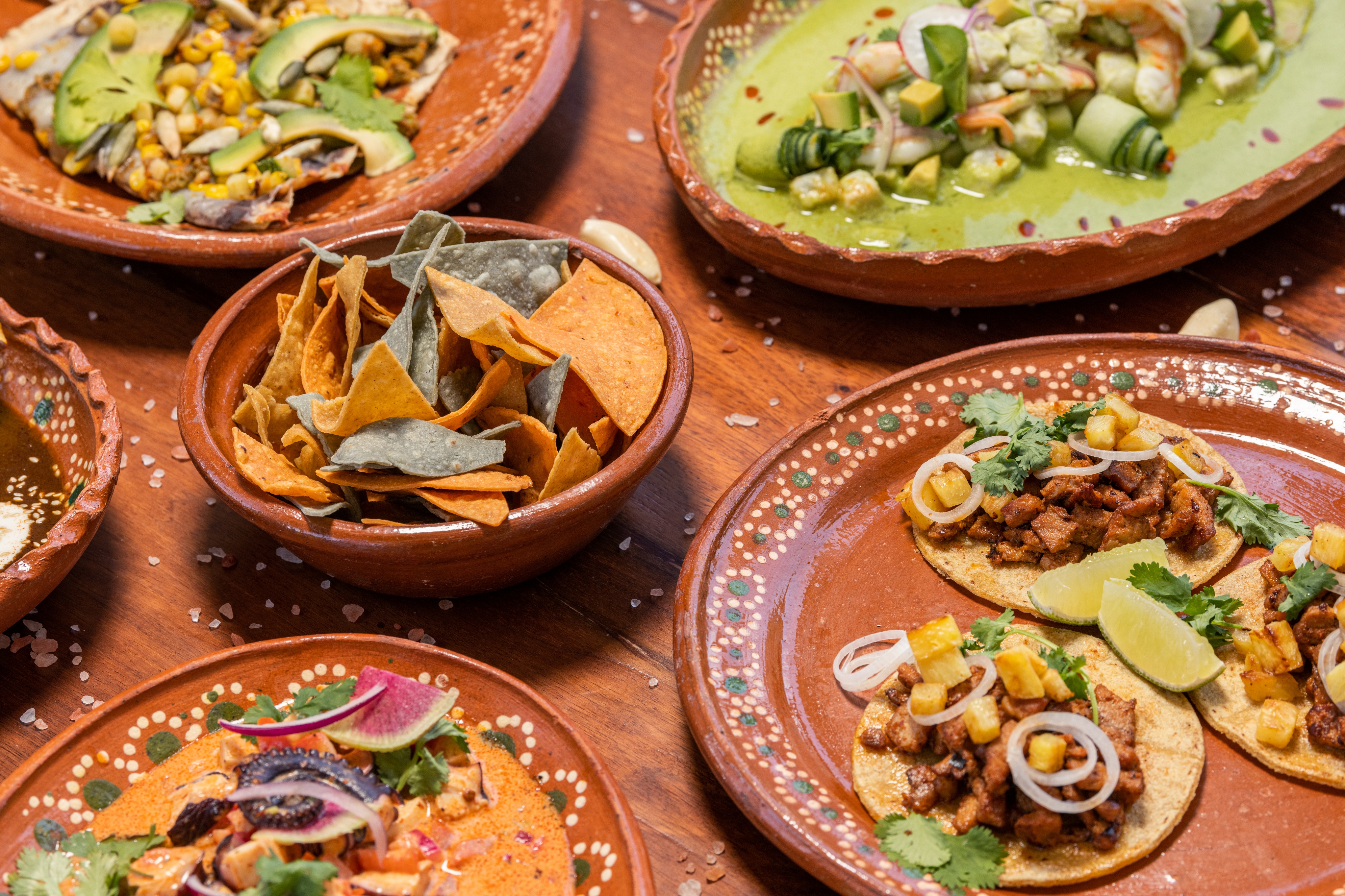 BTMXMY_LA_COPA_MEXICAN_TERRACE_BAR_TABLE_LOW