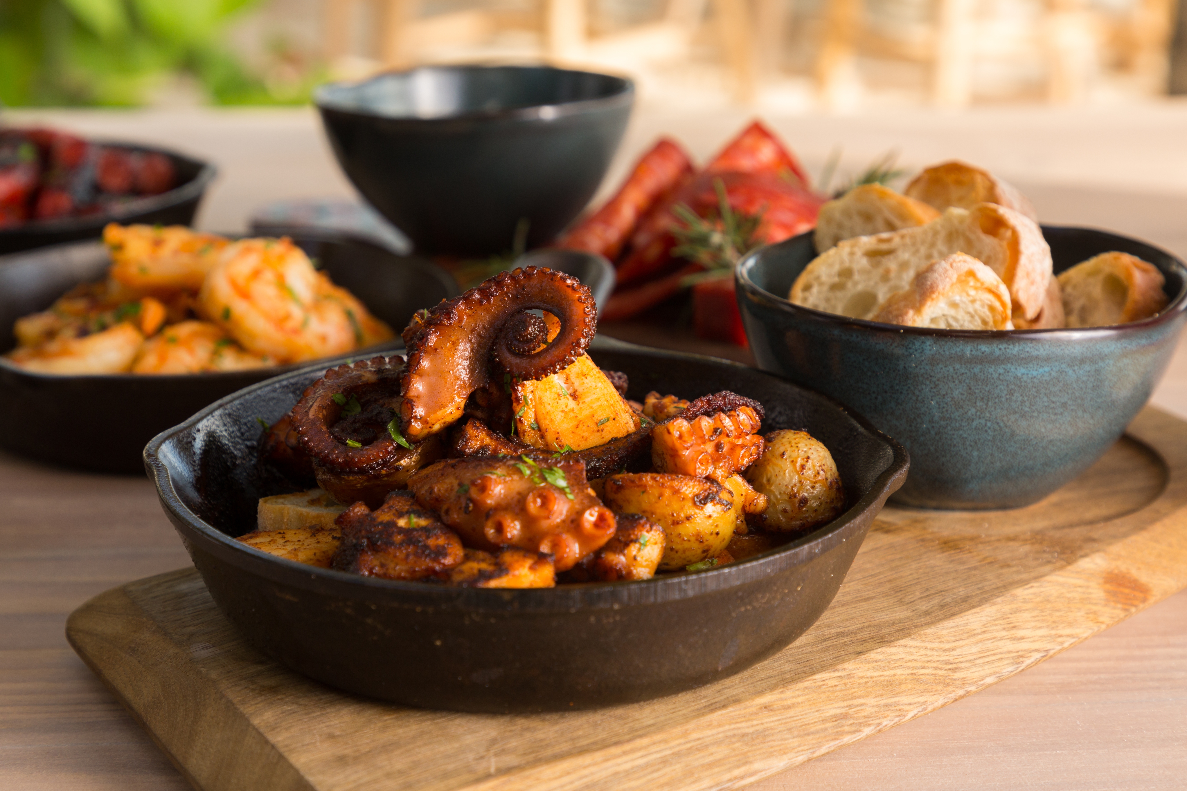 BTMXMY_SUR_BEACH_CLUB_OCTOPUS_LOW