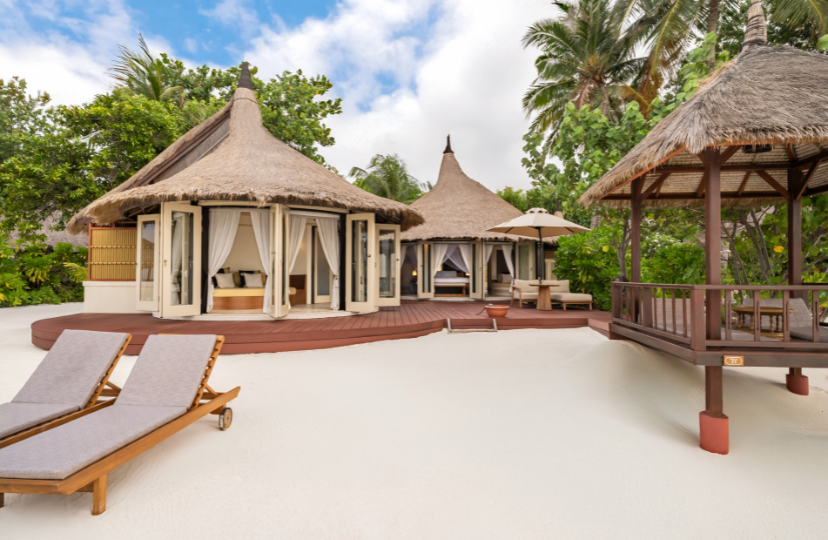 Grand Beachfront Pool Villa