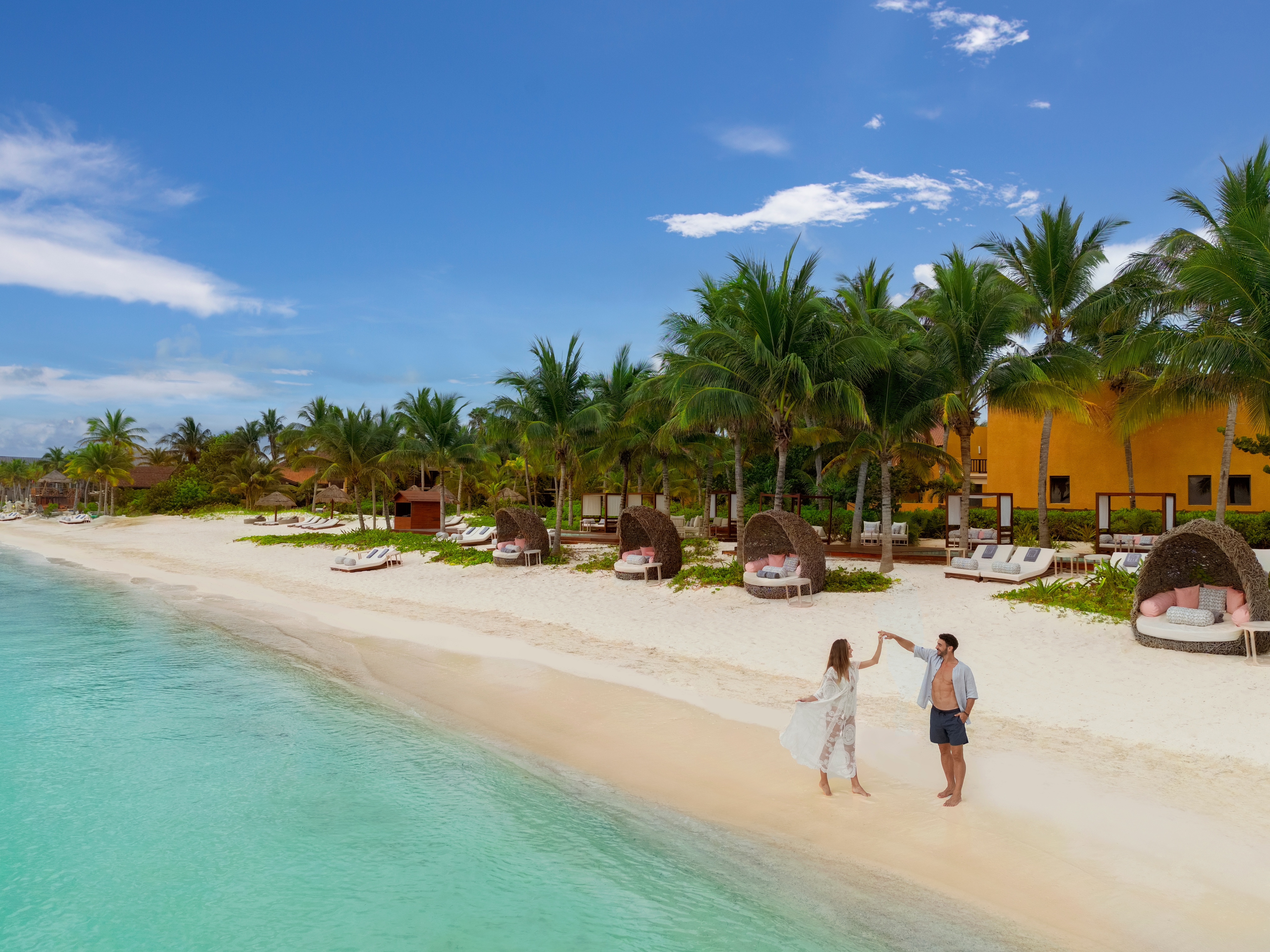 BTMXMY_100_JOURNEYS_2025_low