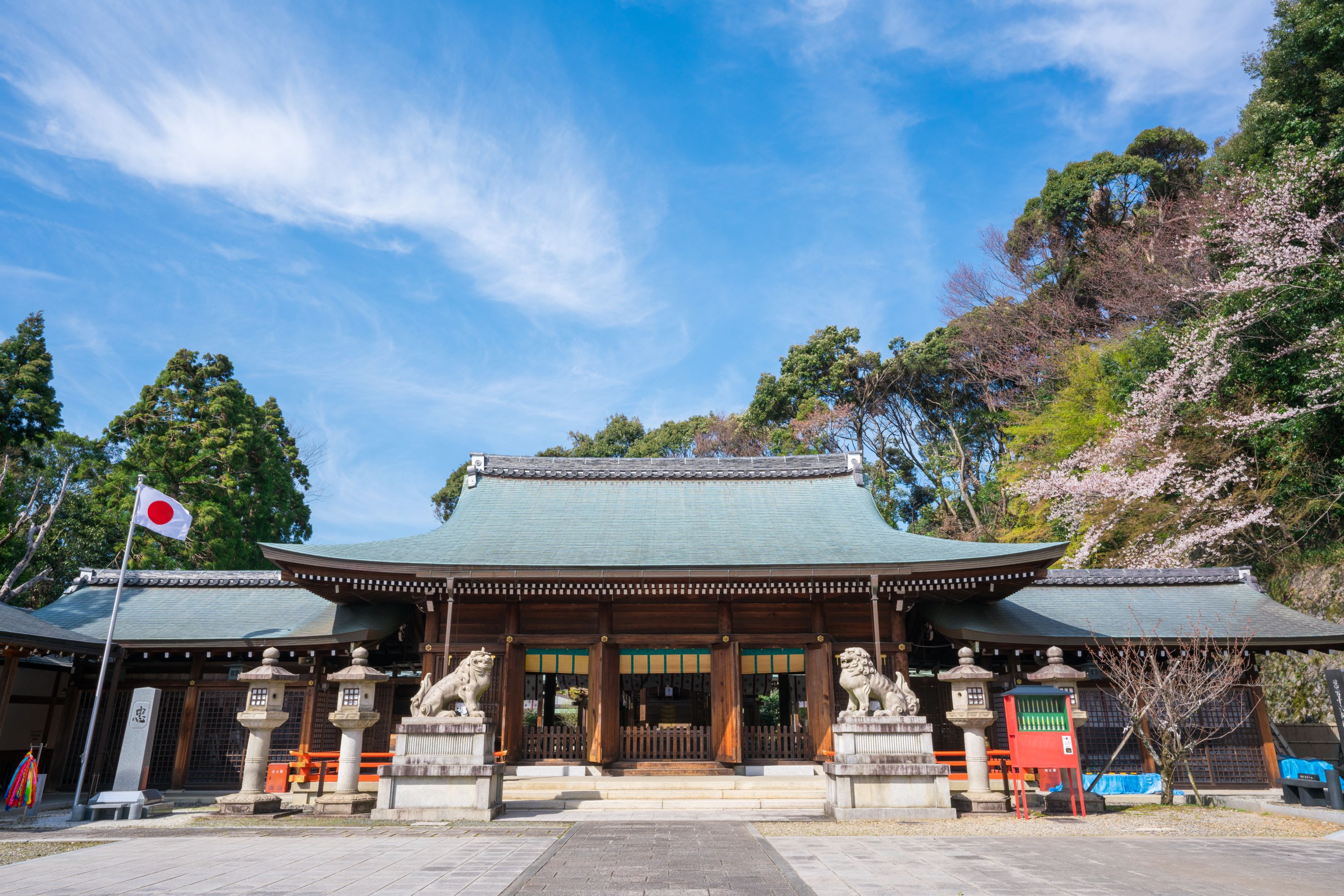 Kyoto Ryozen Gokoku Shrine