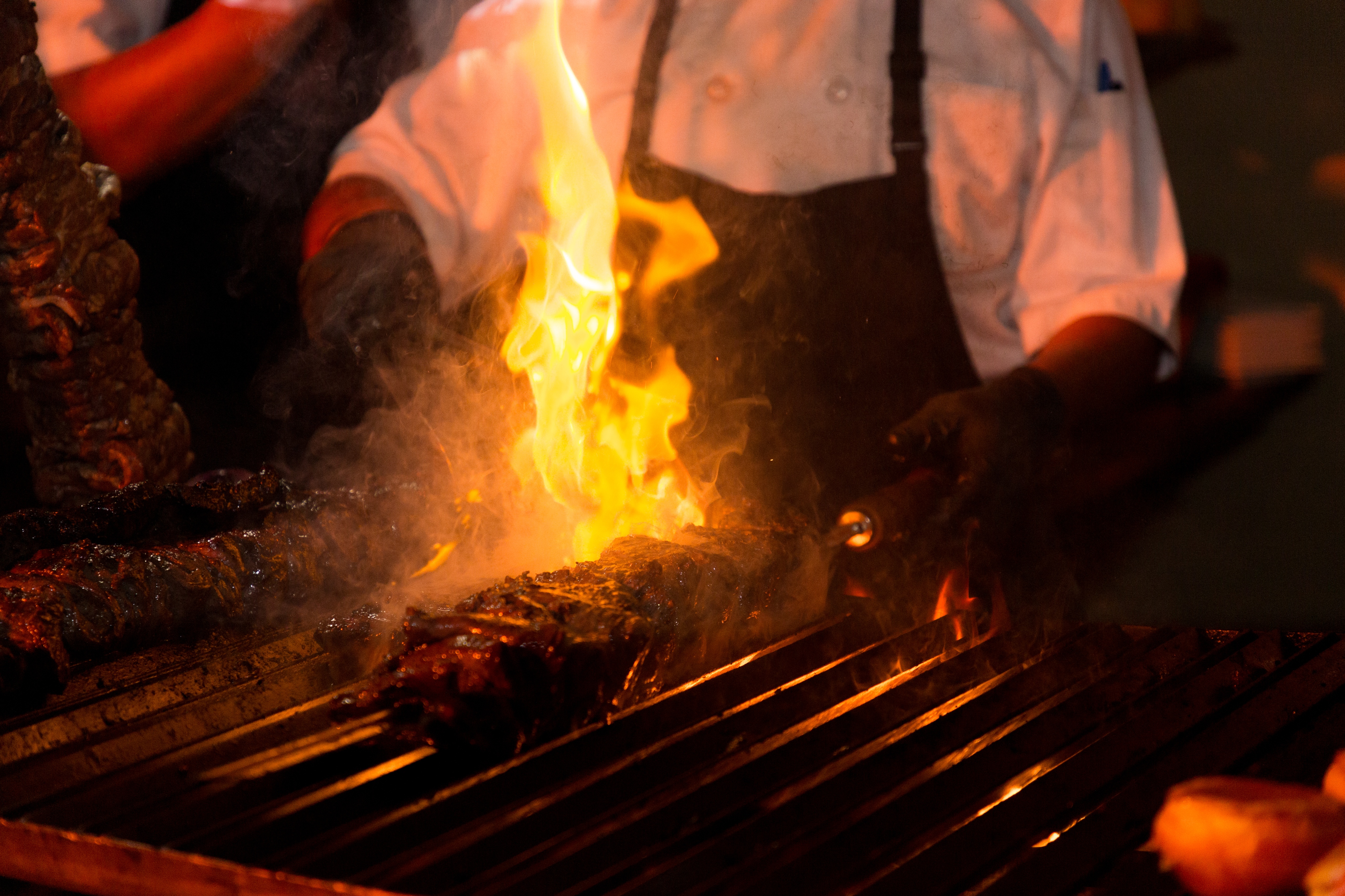 BTMXMY_A_CHANCE_TO_MEAT_CLOSEUP_0