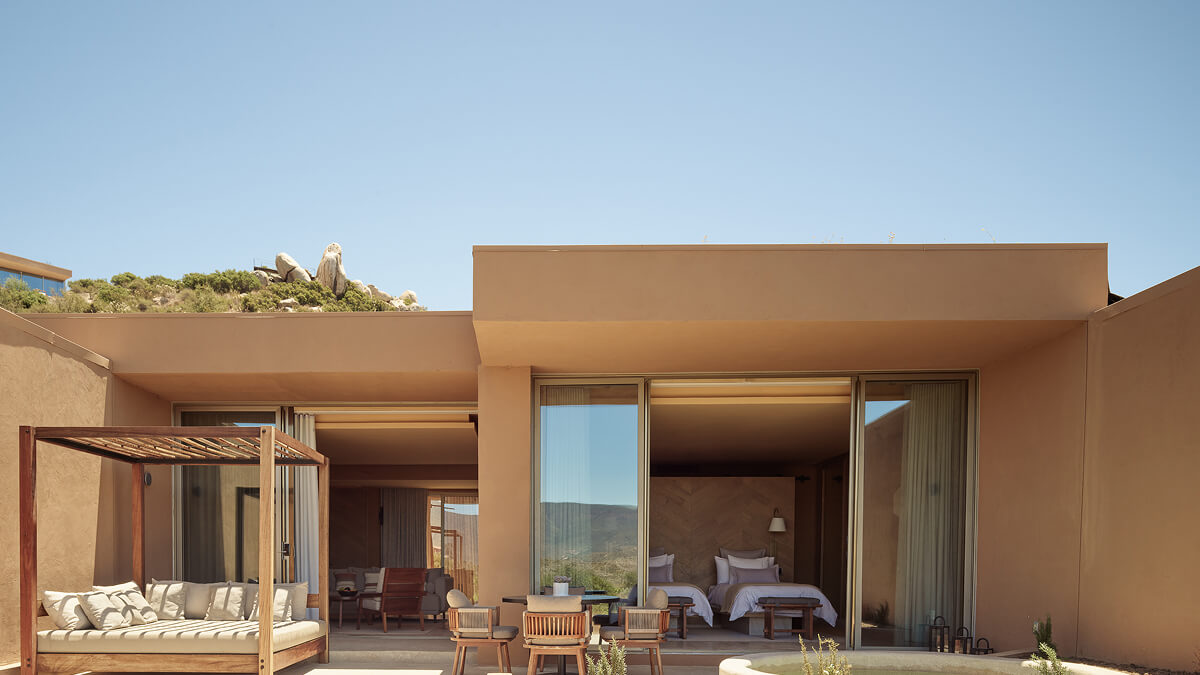 bt-veyavg-accommodations-harmony-serenity-pool-twin-suite