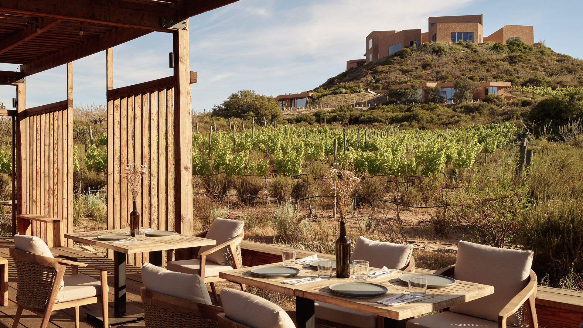 veyavg-dining-picrest