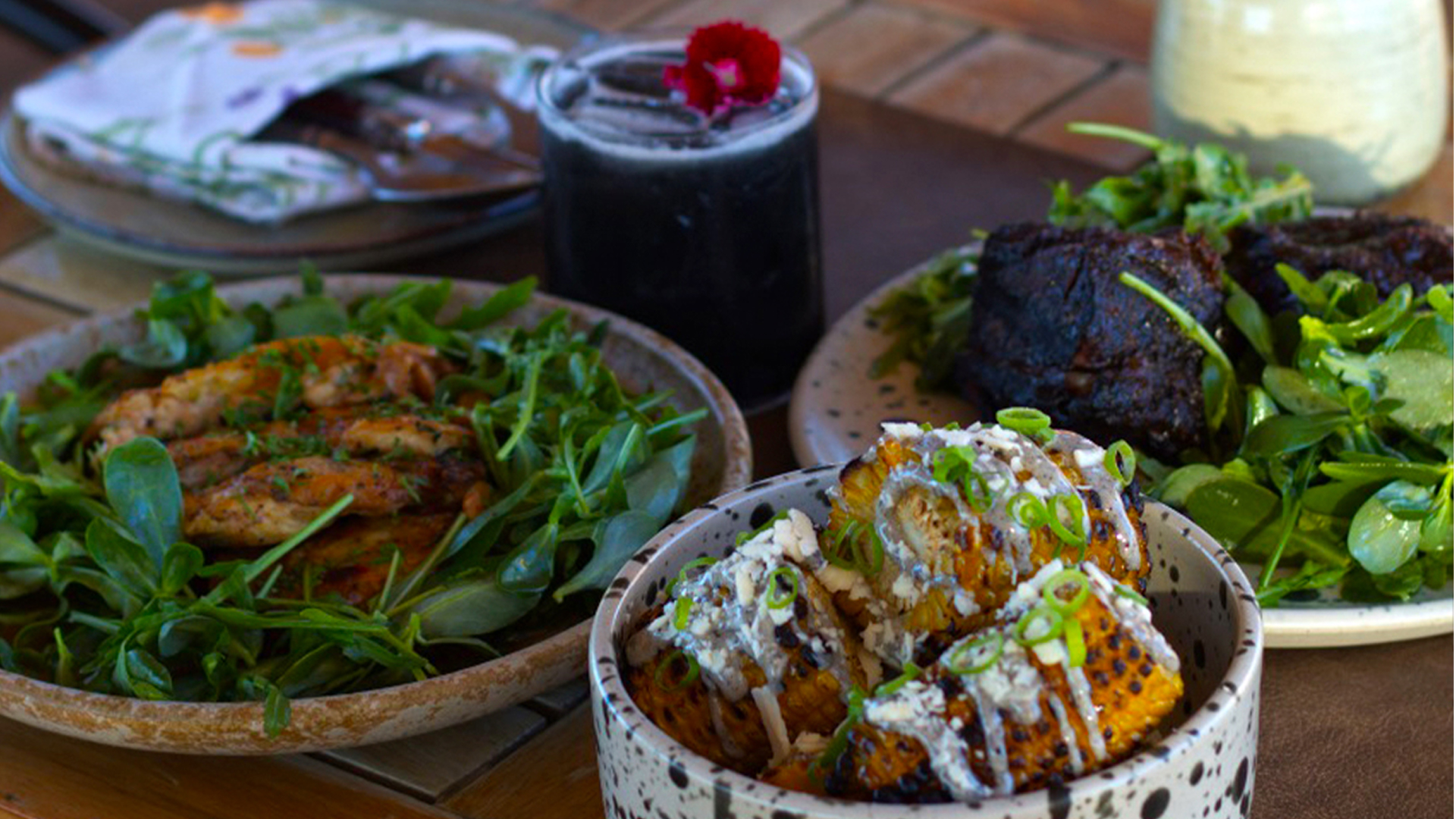 veyavg-dining-picrest