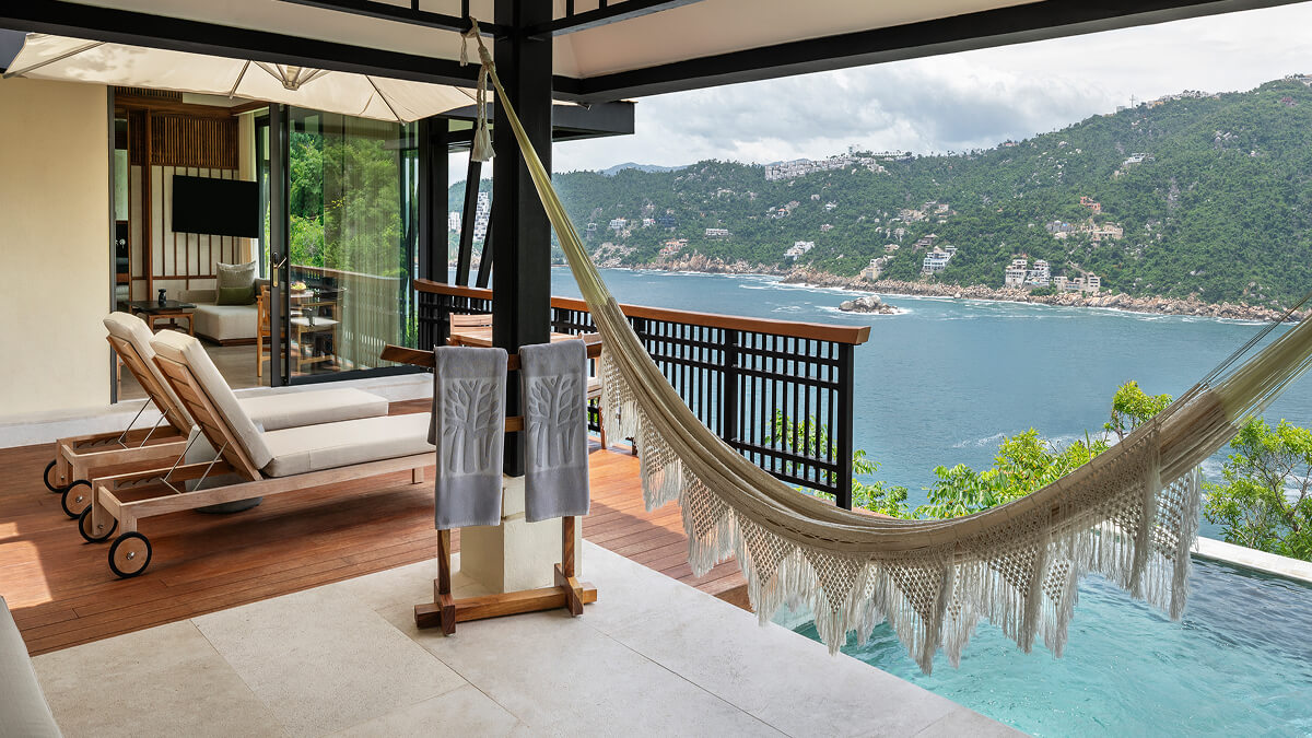 Buen Fin Banyan Tree Acapulco