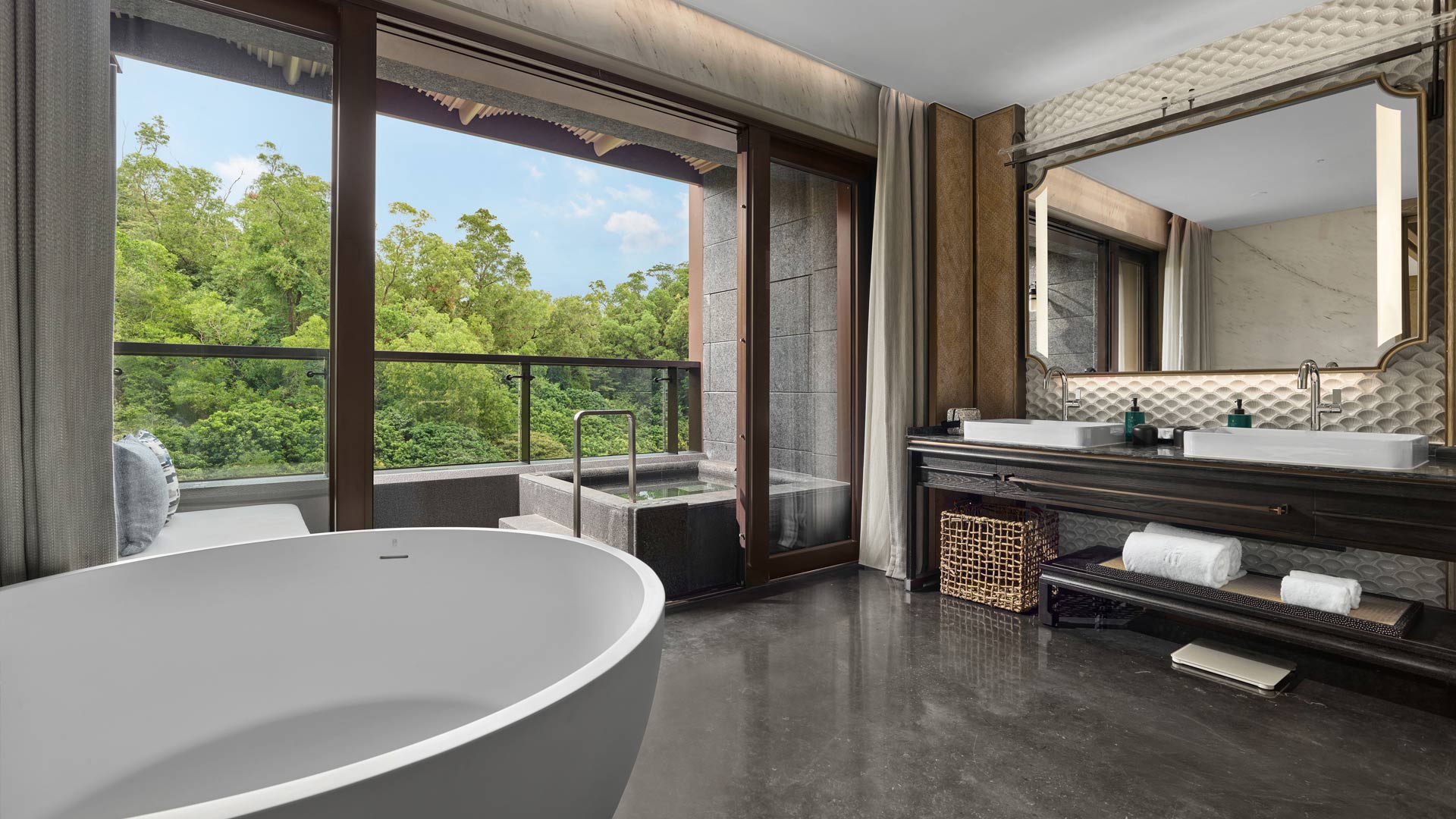 BT Zhuhai Mountain Onsen King