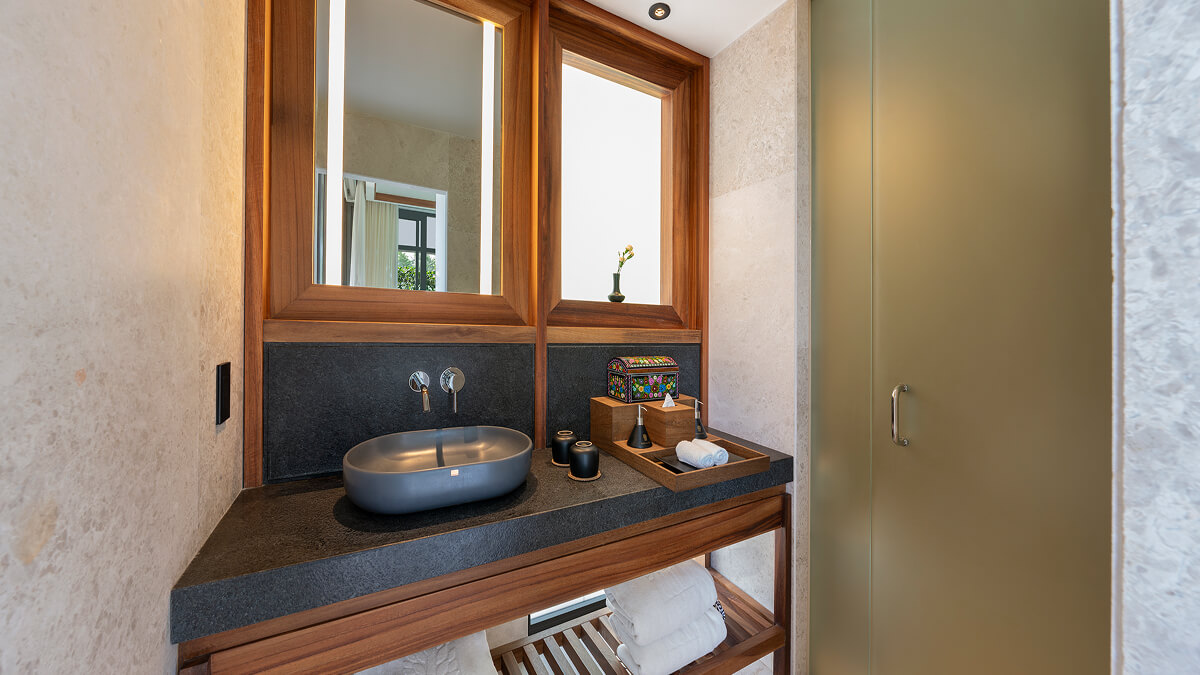 Banyan Tree Acapulco Villas