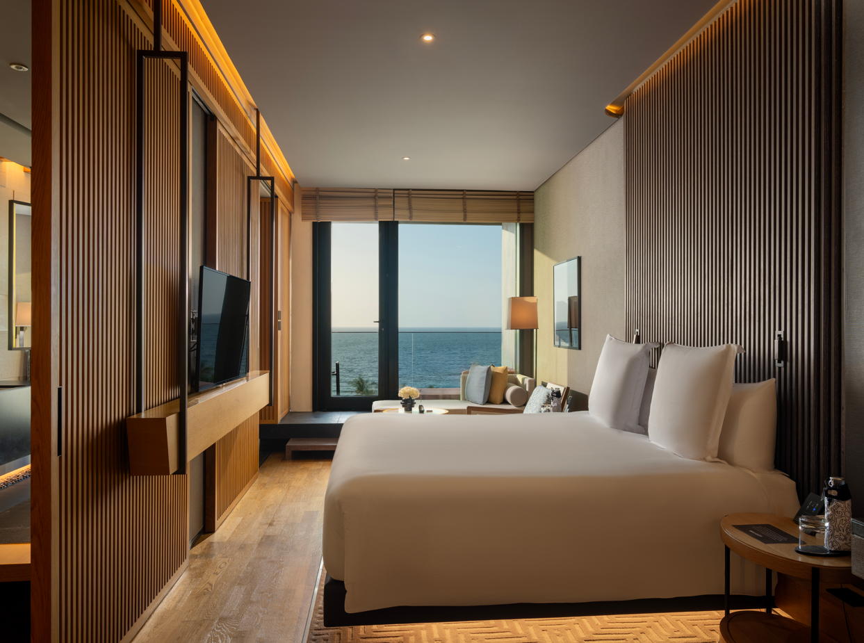 Serenity-Oceanview-Guestroom-King