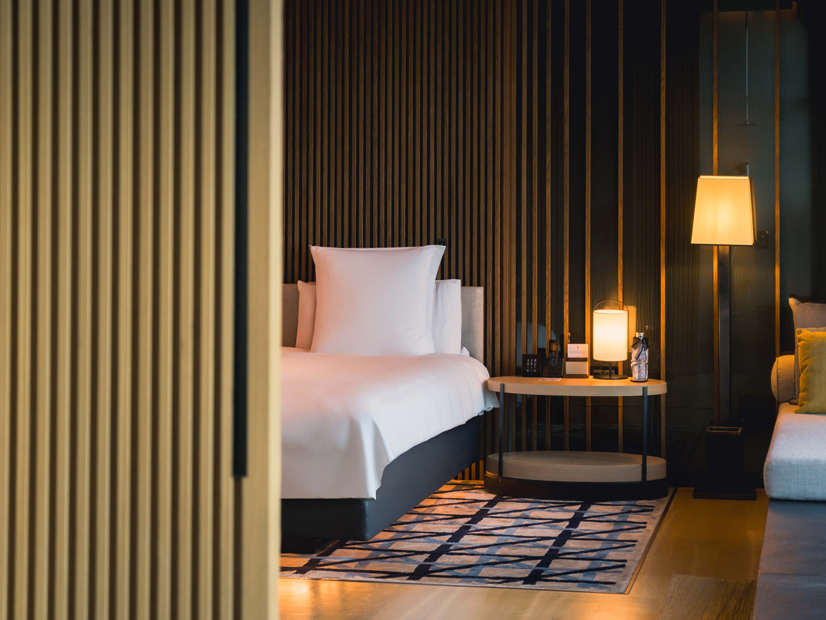 Omakase-Offer_Royal-Suite-2