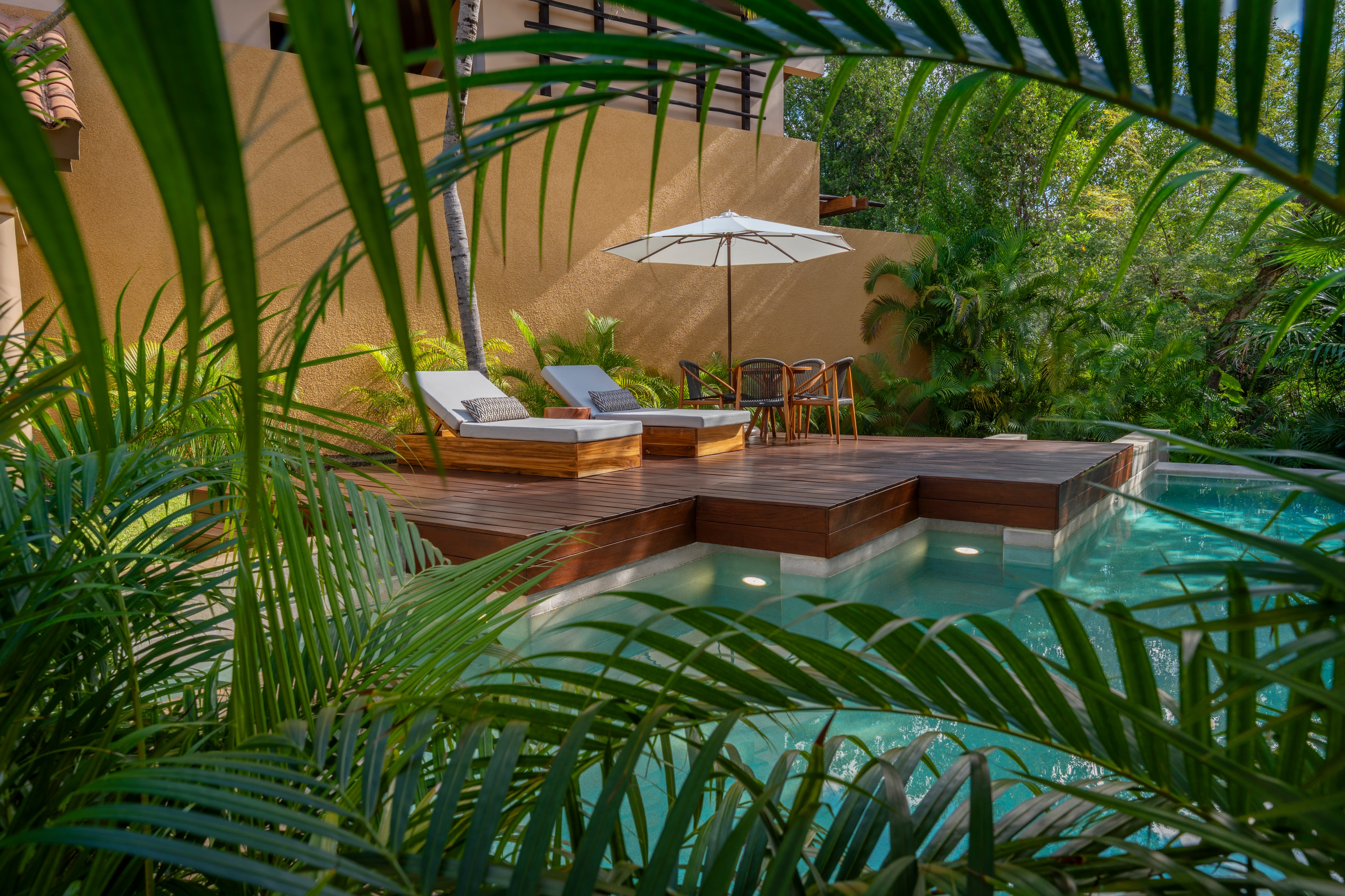 BTMXMY_BLISS_POOL_VILLA_POOL_DECK.