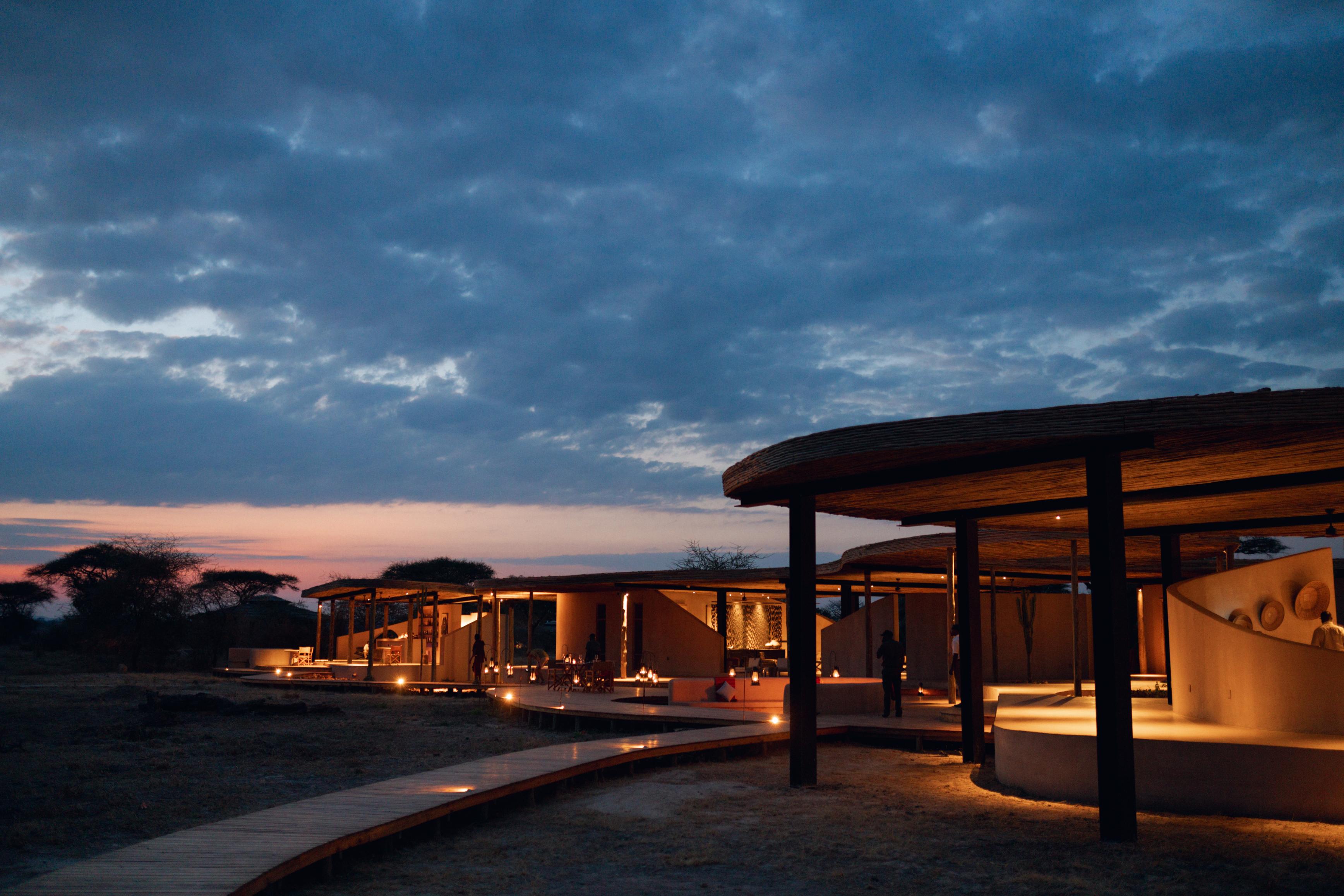 Ubuyu, A Banyan Tree Escape Exterior Lodge View