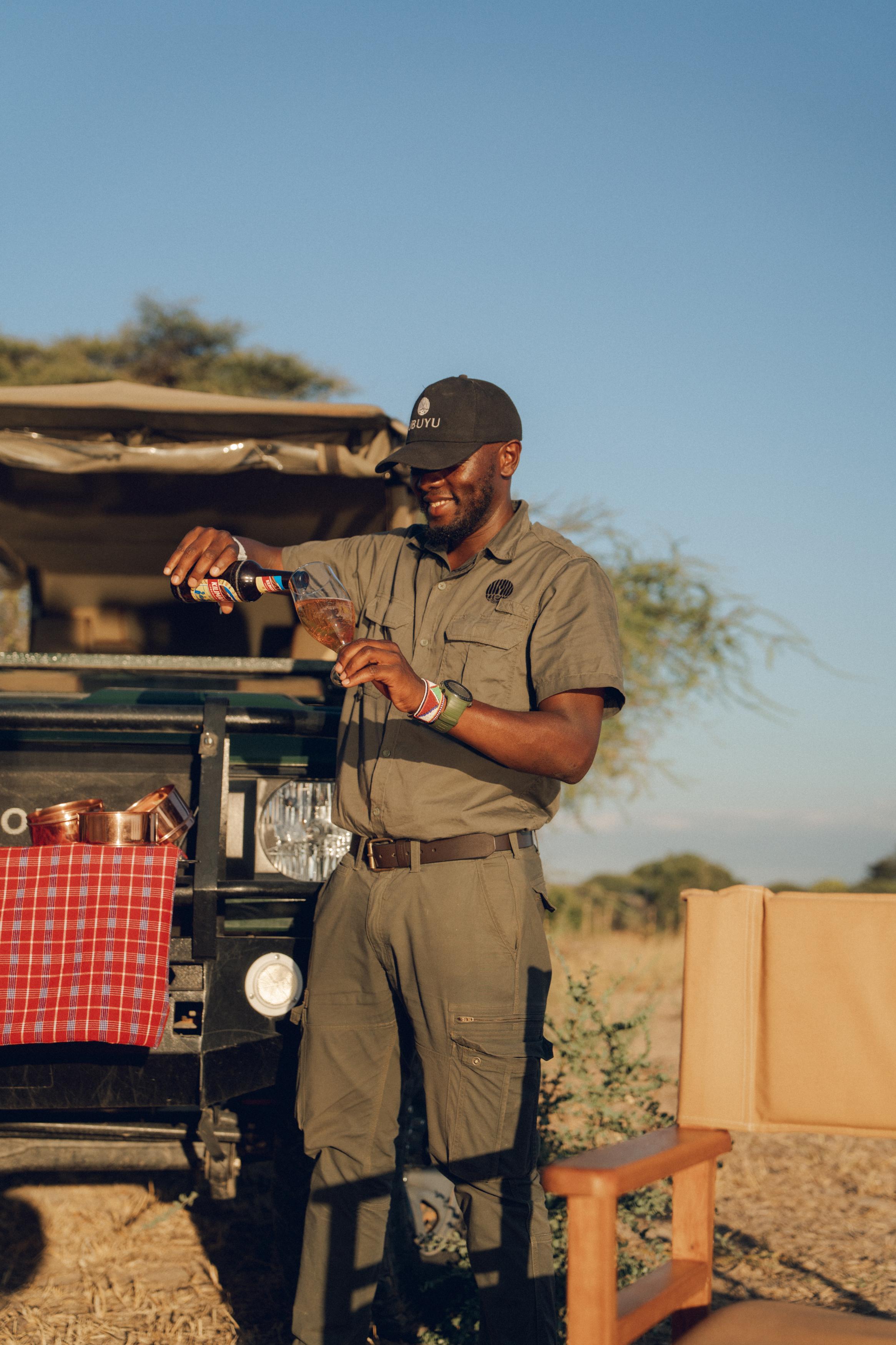 BT-Ubuyu-a-journey-in-the-wild-game-drive