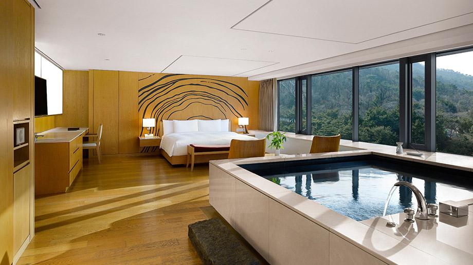 Banyan Tree South Korea Club And Spa Seoul Accommodation - Namsan Pool Premier Suite Bedroom